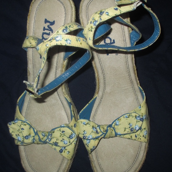 Floral Wedge Sandals Heels - Picture 1 of 5
